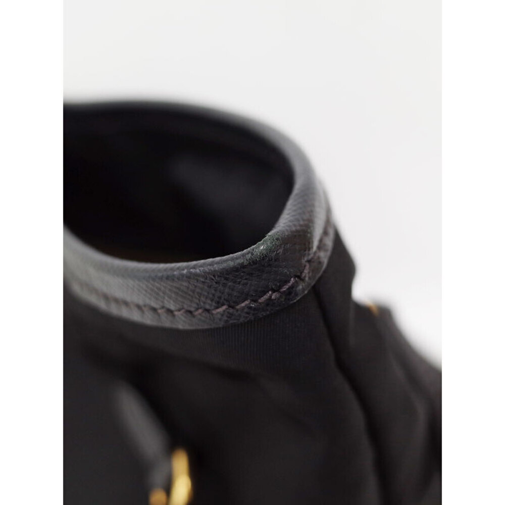 Prada Tessuto Nylon Tote bag Saffiano leather trim - Picture 6 of 9